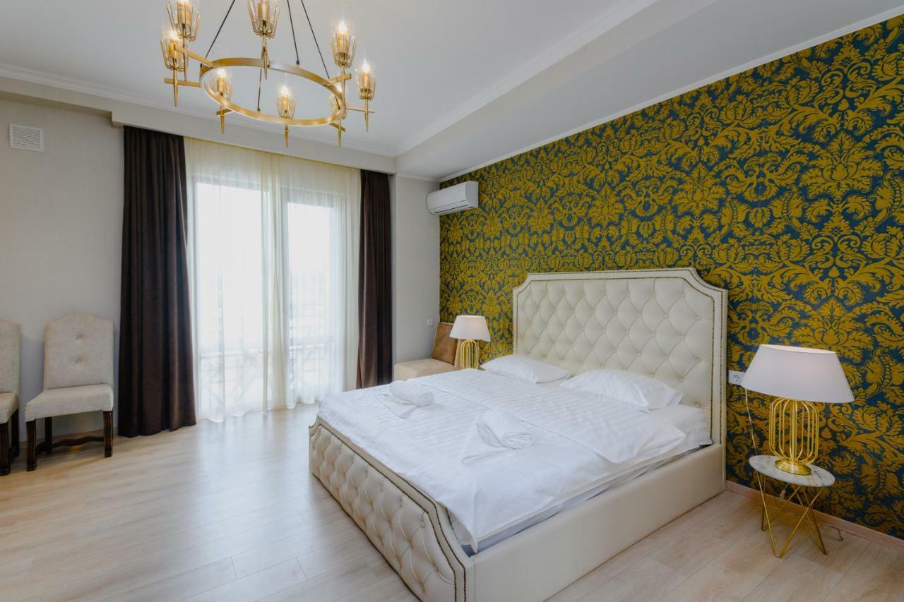 Golden Globe Boutique Hotel Tbilisi Exterior foto