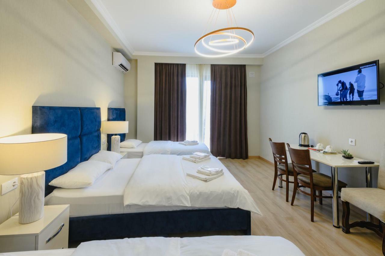Golden Globe Boutique Hotel Tbilisi Exterior foto